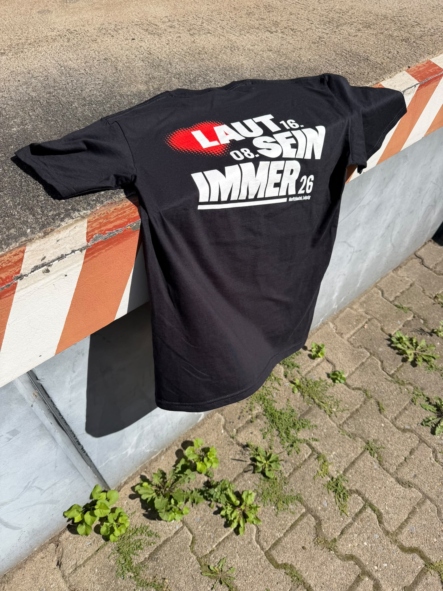 LAUT SEIN (IMMER) Limited Showshirt